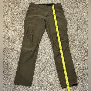 Men's KHUL Renegade Rock Pant in Burnt Olive Size 32x32